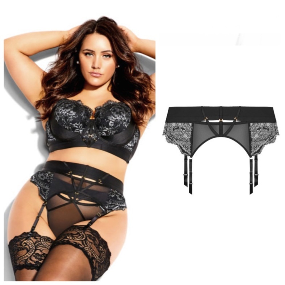 NWT CITY CHIC Alexis Garter Belt - Black